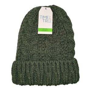 Winter Hat Cable Knit Beanie One Size Fits Most Olive Dusk Time and Tru NWT